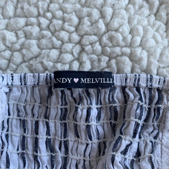 Brandy Melville Astrid Tank - Picture 4 of 4